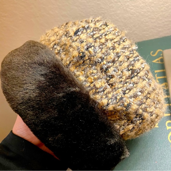 VINTAGE :  Toppers, Inc. Winter Hat - Picture 2 of 5